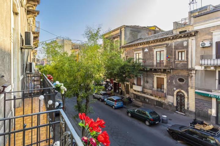 Apartamento L'Angelo Di Casa Mia Catania Exterior foto